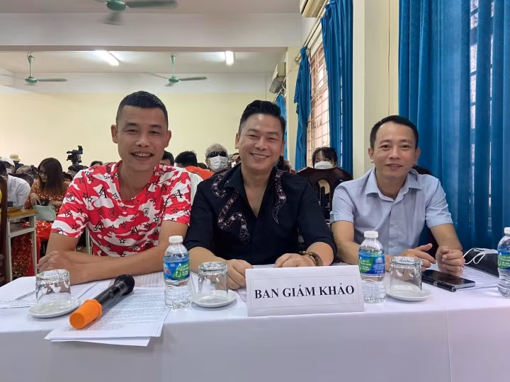 U50, Hiep Ga khong con man ma chuyen yeu duong, cuoi vo-Hinh-4