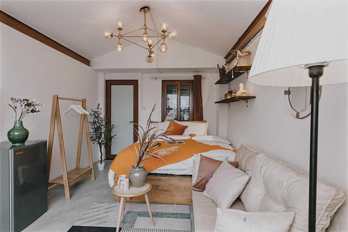 Bien hoa phong gac mai thanh khong gian penthouse mini trong 7 ngay-Hinh-5