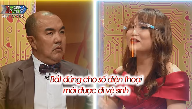 Vo bun run khi phat hien chong di hat karaoke om-Hinh-2