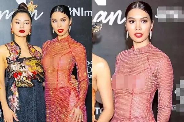 Còn nhớ trước đó, Hà Anh từng 1 phen lao đao trước dư luận khi xuất hiện tại sự kiện Miss Universe Việt Nam 2022 trong tà áo dài có màu sắc và chất liệu gần như tương tự Đông Nhi. Song trang phục của nữ người mẫu hoàn toàn không có lớp "bảo hộ". Cô cũng thú nhận mình đã bất cẩn khi thử đồ chưa kĩ, chỉ dán miếng dán ngực dẫn đến việc không thể ngờ vòng 1 của mình lại lộ hết trước ánh đèn flash.