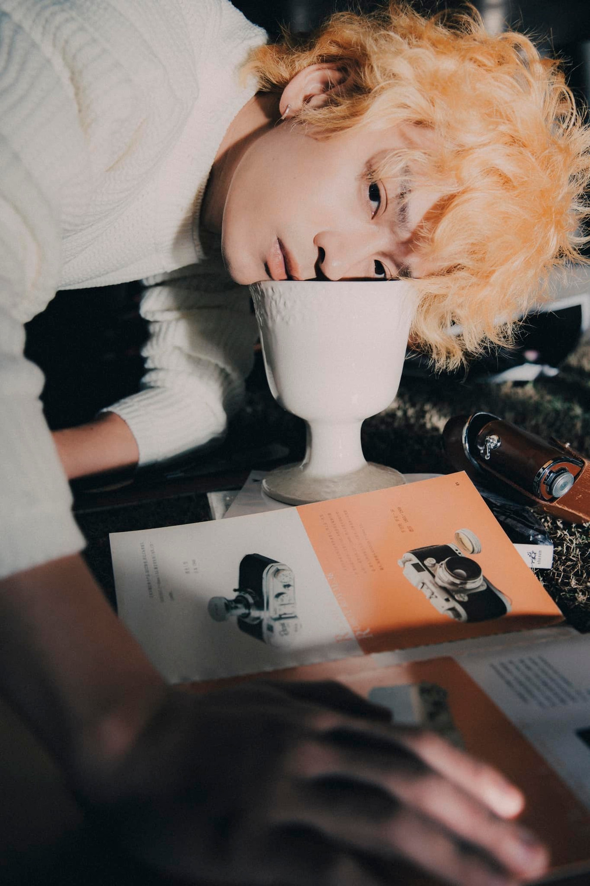 Không nhận ra diễn viên Trần Nghĩa với tóc cam.