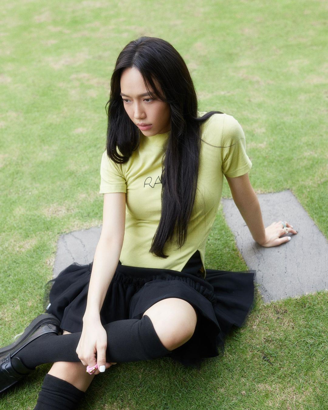 Diệu Nhi tự nhận giống học sinh cấp 3.