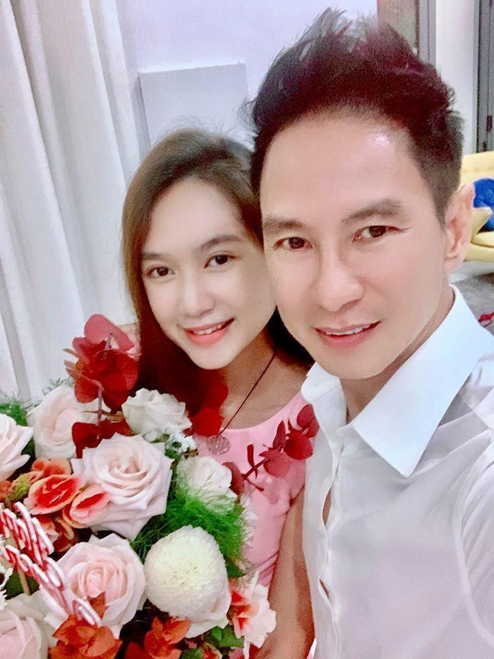 inh năm 1985, tính ra bà xã Lý Hải đã chạm ngưỡng hàng ba, cộng thêm việc đã từng mang bầu 4 lần, chuyện giữ được vóc dáng, nhan sắc trẻ trung là điều không dễ.