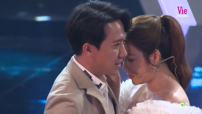 Tran Thanh khoc khi Ly Nha Ky tim tinh yeu o 