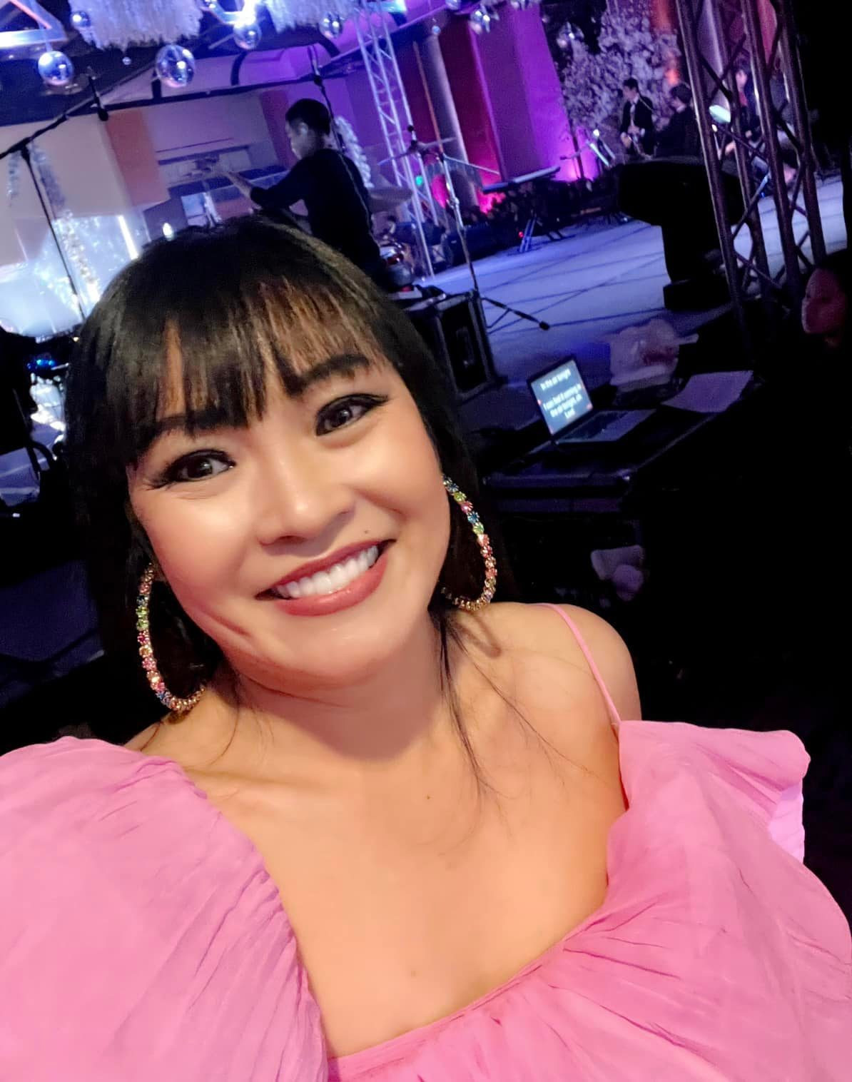 Phương Thanh bận rộn chạy show.