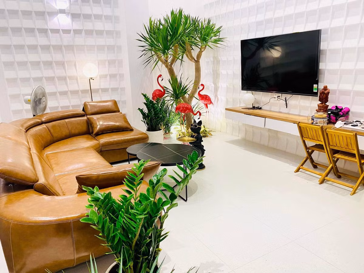 Cap vo chong o TP.HCM mua nha hon 10 ty o tuoi 26-Hinh-2