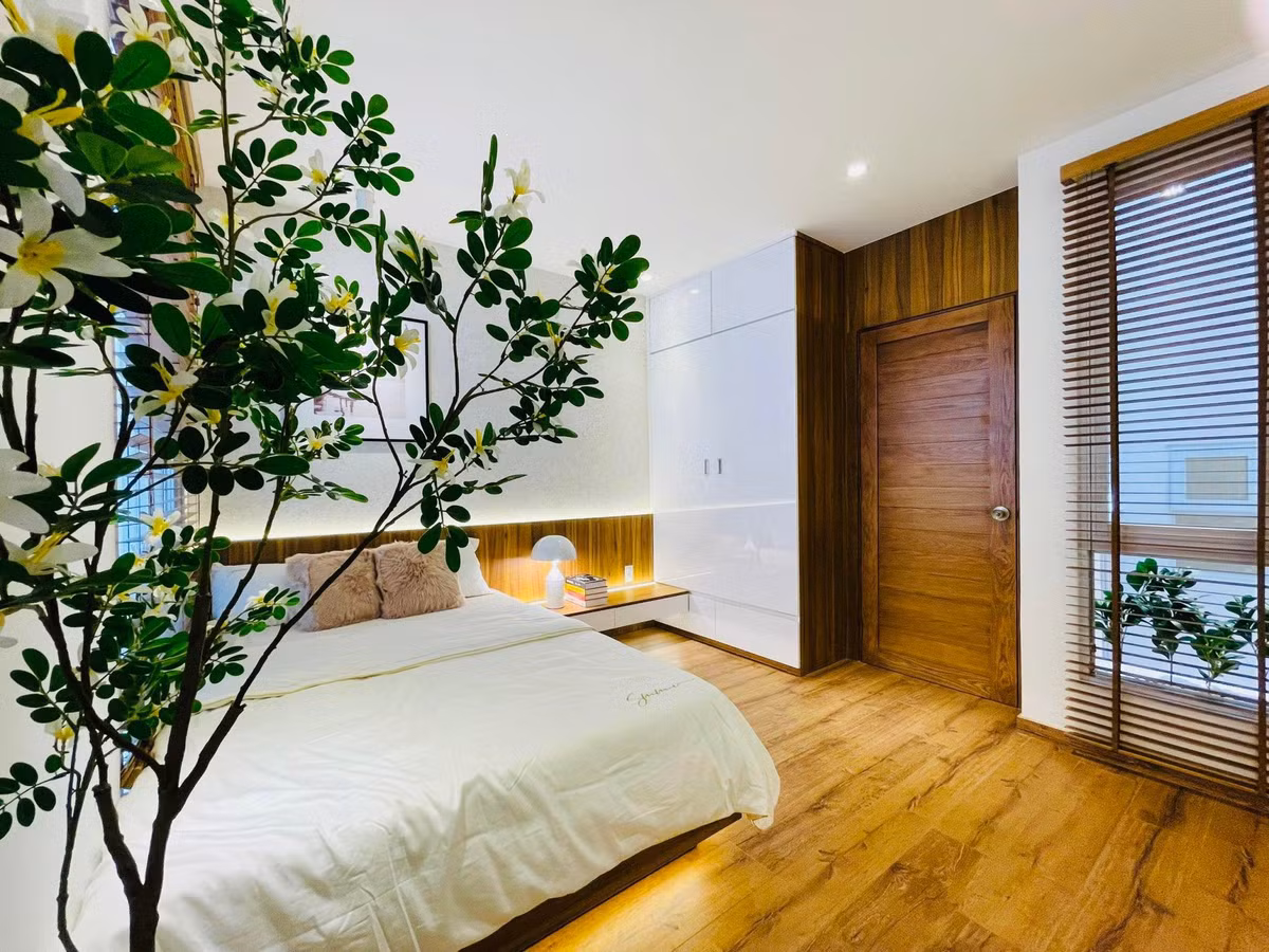 Cap vo chong o TP.HCM mua nha hon 10 ty o tuoi 26-Hinh-21