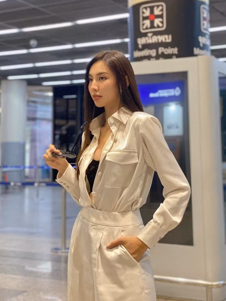 Xuan Hinh dang anh vui ve ben vo cung cac con ky nghi le-Hinh-10