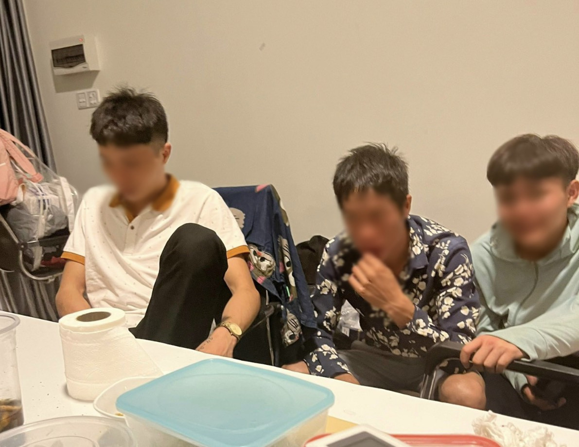 Am anh cua nguoi chuoc hang tram nan nhan khoi cong ty 'ma' o Campuchia-Hinh-4