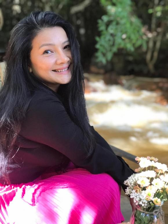 Kieu Trinh dap tra khi co nguoi muon bao nuoi, khuyen mac kin dao