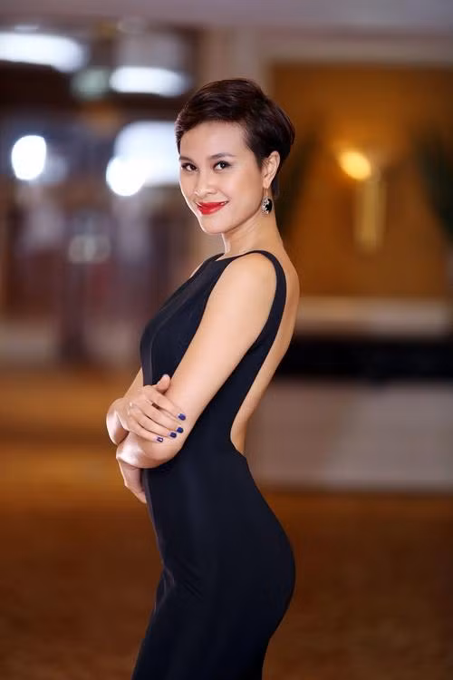 Ha Anh ban luan me de be gai 8 tuoi, Phuong Mai ngua tai?-Hinh-5