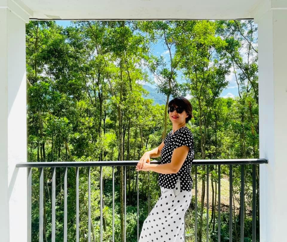 Thiệu Ánh Dương phát tướng, NSND Hồng Vân thon gọn không ngờ - Hình 8 Thieu Anh Duong phat tuong, NSND Hong Van thon gon khong ngo-Hinh-8