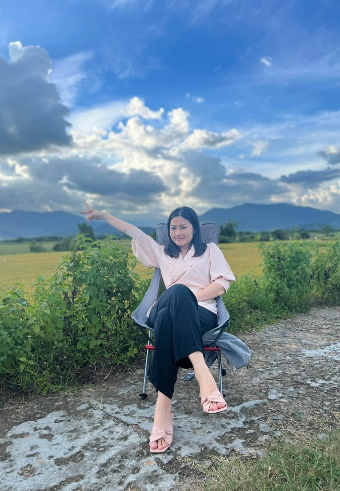 Thiệu Ánh Dương phát tướng, NSND Hồng Vân thon gọn không ngờ - Hình 7 Thieu Anh Duong phat tuong, NSND Hong Van thon gon khong ngo-Hinh-7