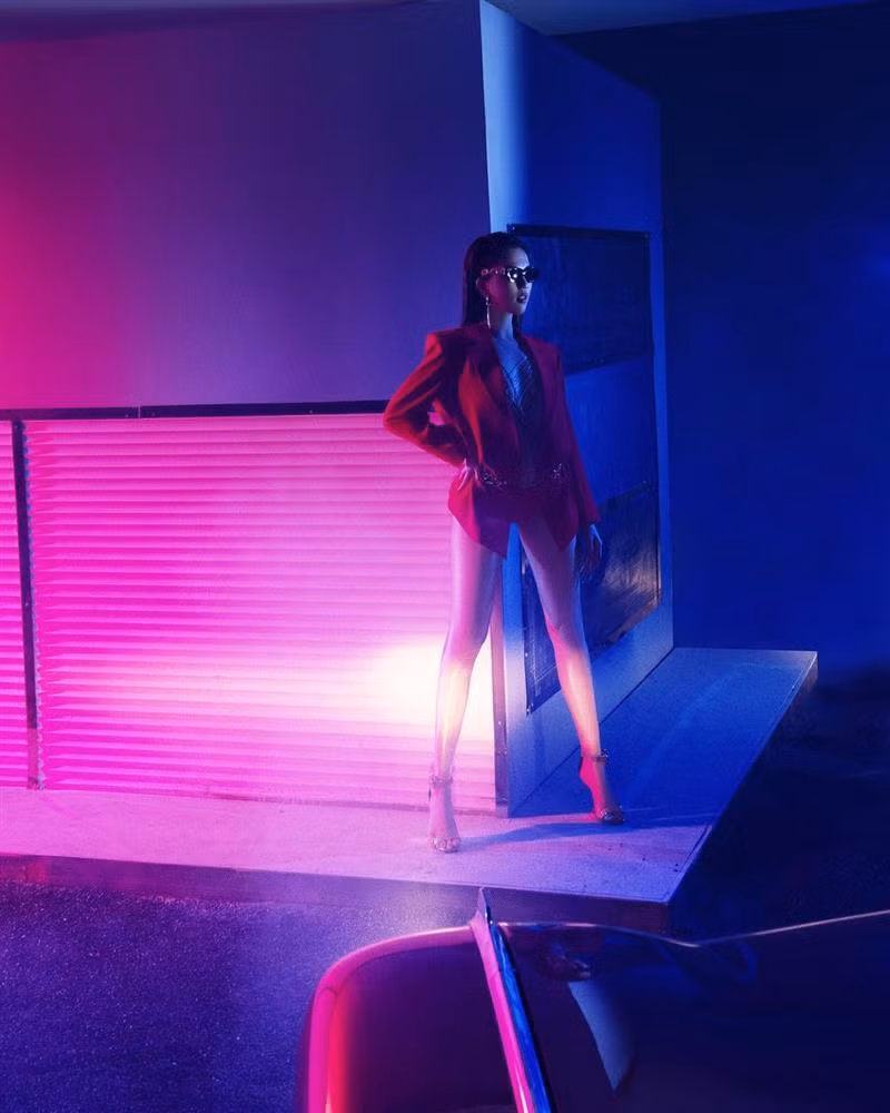 Ngọc Trinh vốn ưa hở bạo xưa giờ nhưng càng ngày, cô càng khiến fan cạn khô lời với những chiêu trò khoe thân không thể đỡ nổi.