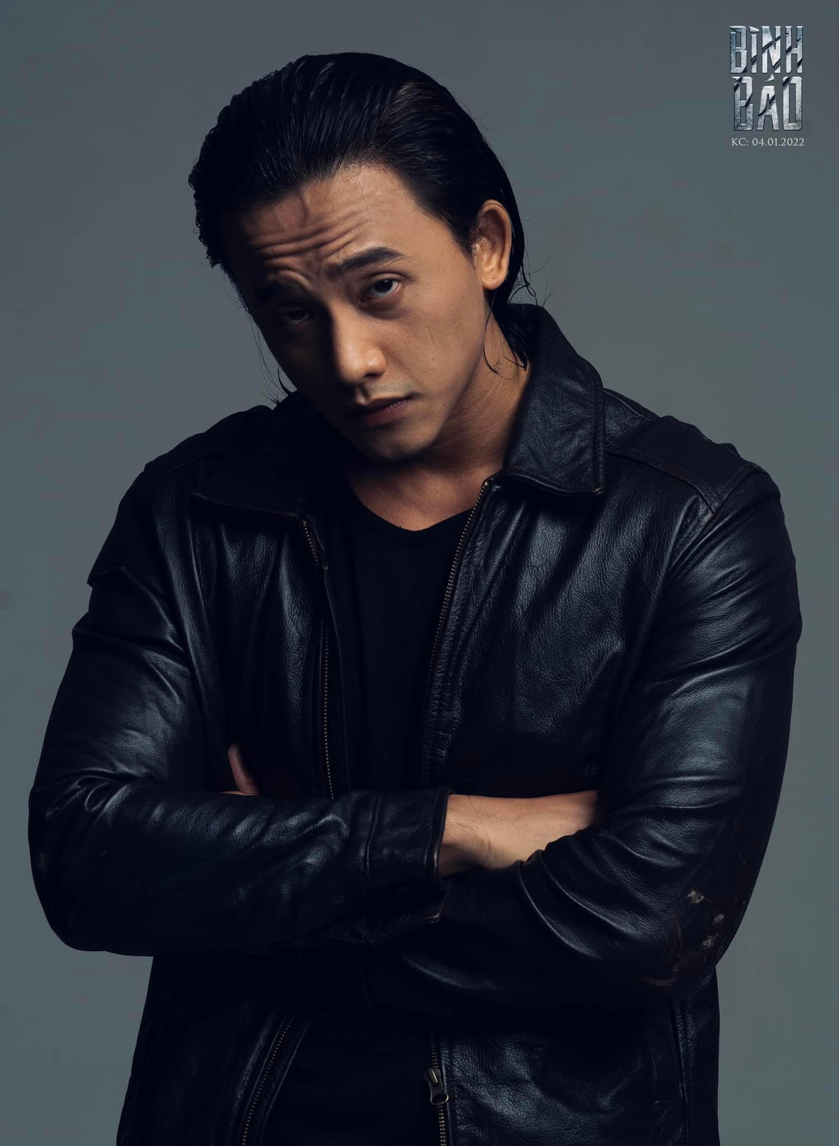 Sao Việt Mai Tài Phến "bụi bặm" với trang phục da.