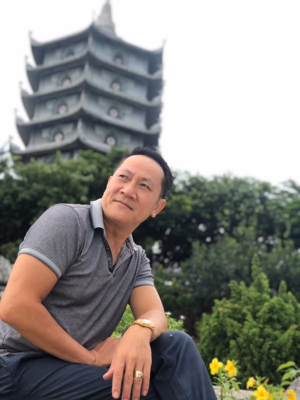 Diễn viên Hoàng Hải du lịch Đà Nẵng.