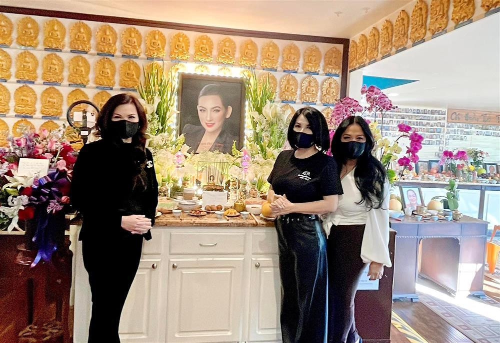 br/> Theo lời sư thầy, tổng số tiền đóng góp hiện nay đã lên đến 300,000 USD (tương đương gần 7 tỷ đồng Việt Nam). Công trình sẽ bắt đầu khởi công khi số tiền lên đến 350,000 USD", Trizzie Phương Trinh cho hay.