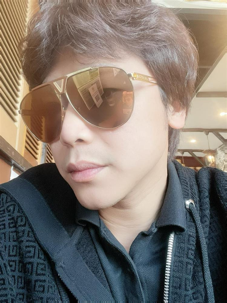 Tuy nhiên, đầu tháng 2/2022, Hòa Minzy chính thức xác nhận dừng lại mối quan hệ với thiếu gia nhà giàu. Cặp đôi chia tay trong văn minh, bảo vệ lẫn nhau trước sóng gió, cùng chăm sóc con nhỏ.