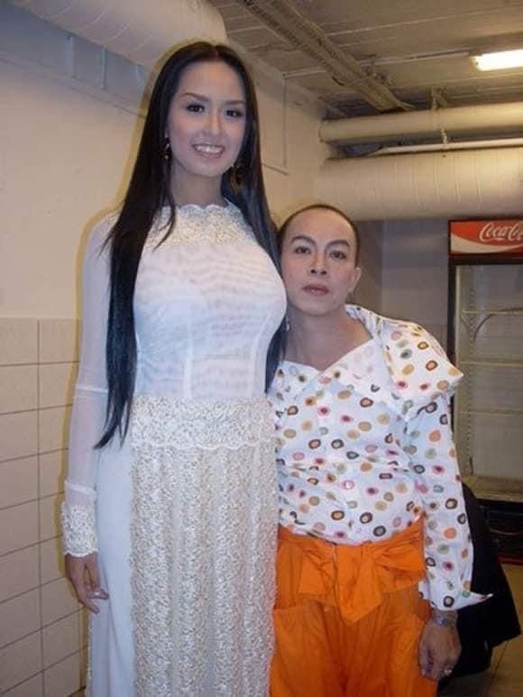 hững lần đôi chân Mai Phương Thúy "dìm hàng" loạt sao nam.