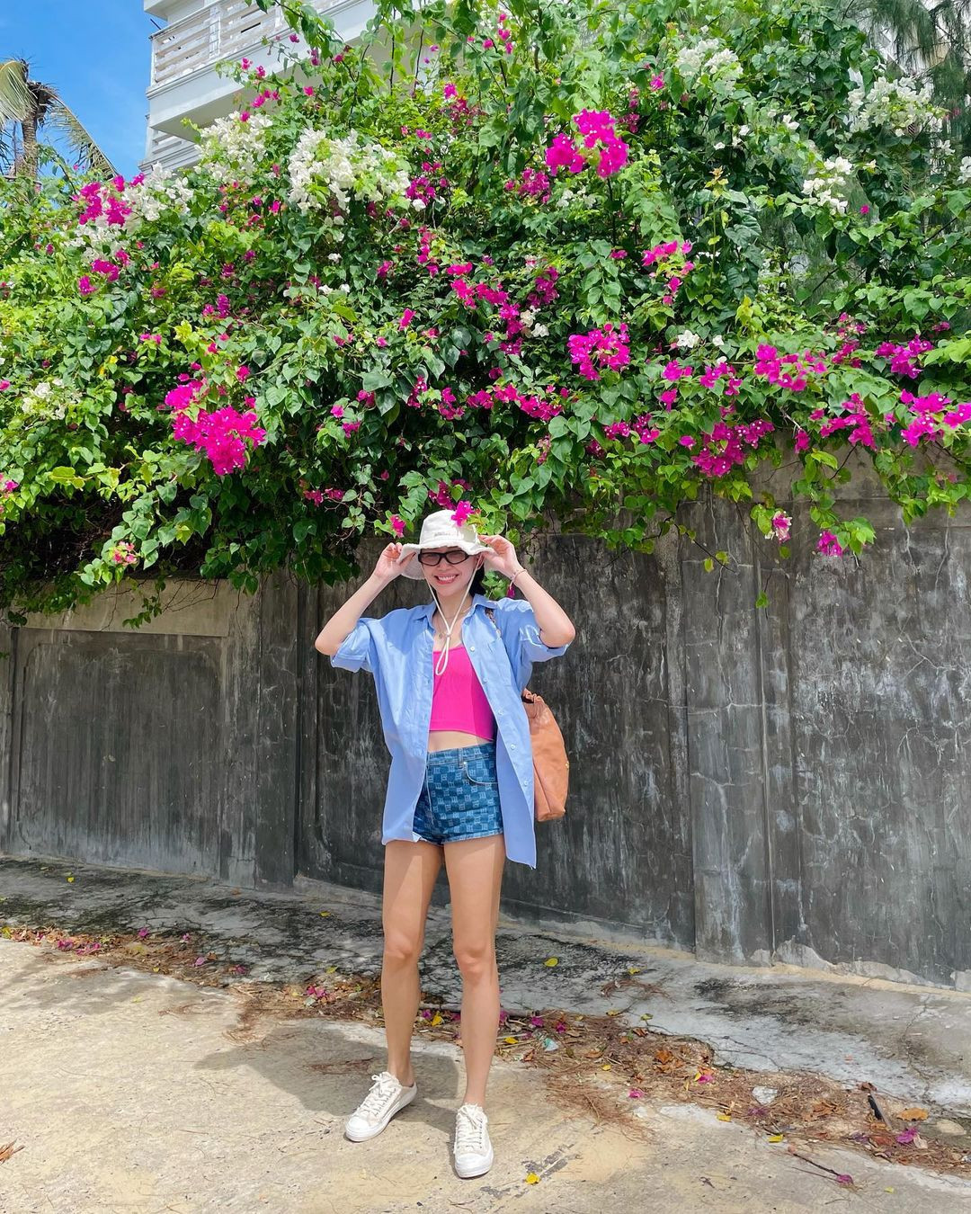 Hồ Ngọc Hà diện áo nude thu hút mọi ánh nhìn - Hình 4 Ho Ngoc Ha dien ao nude thu hut moi anh nhin-Hinh-4