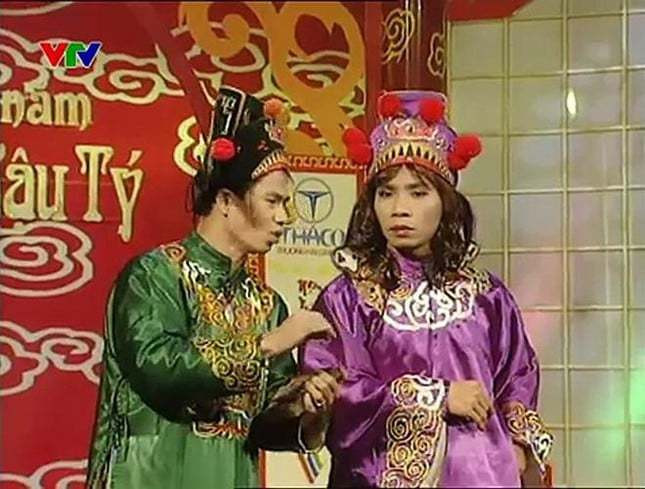 Năm 2007, Bắc Đẩu trình làng mái tóc nhuộm vàng được uốn xoăn trong khi Nam Tào vẫn trung thành với phong cách nam tính từ khi xuất hiện.