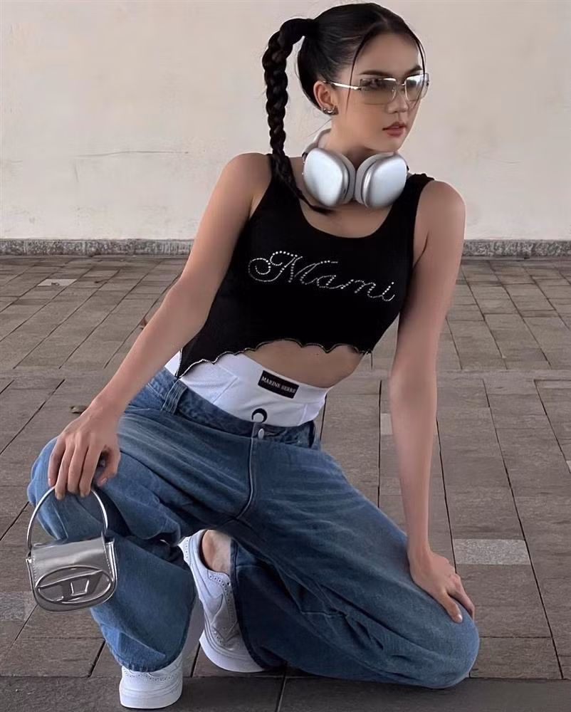 Ít ai biết rằng, Sagging Pants hay kiểu mặc "quần tụt" còn có cả một quá khứ đen tối phía sau nó vì liên quan đến “văn hoá nhà giam” của người da màu.