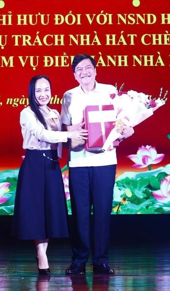 NSUT Thu Huyen thay NSND Quoc Anh lanh dao Nha hat Cheo Ha Noi