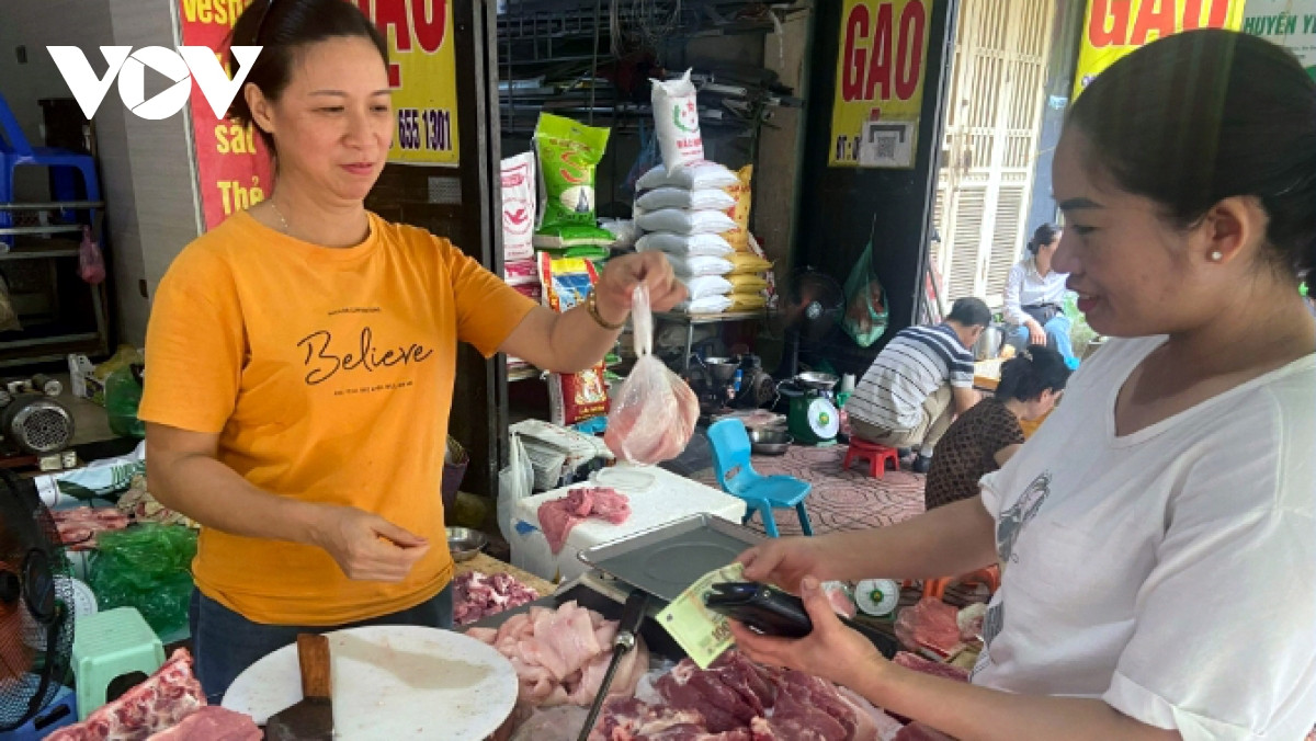 Vi sao nguoi dan van phai mua bat pho gia 60.000 dong?