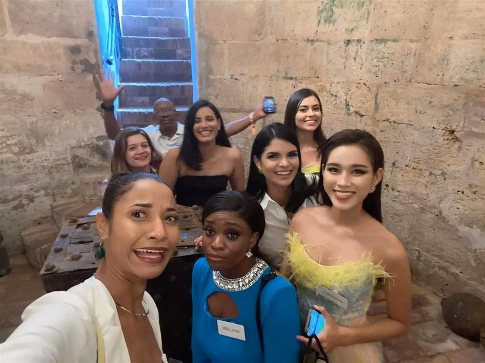 Khoi COVID-19, Do Thi Ha lai den dui, chua the ve Viet Nam-Hinh-4