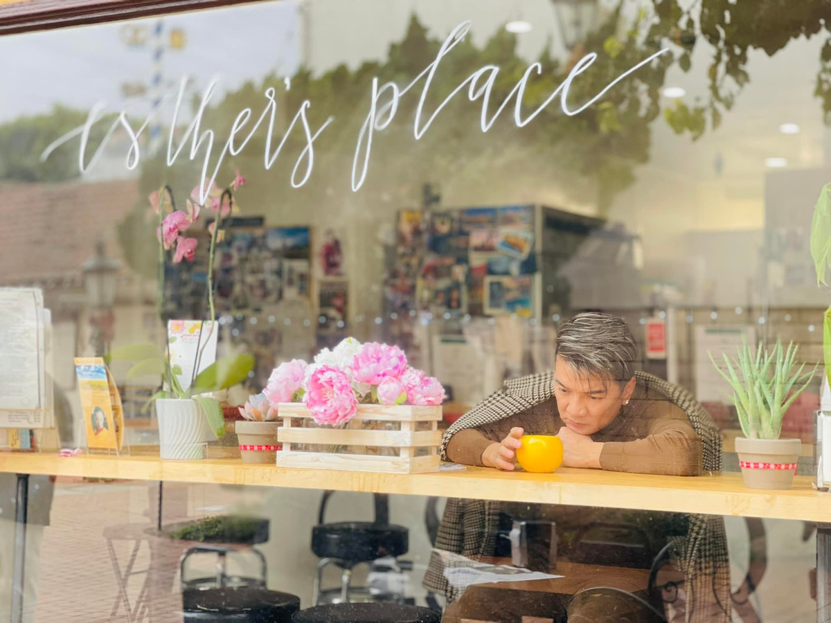 Đàm Vĩnh Hưng gây tò mò với chia sẻ "nhớ bồ nhí".