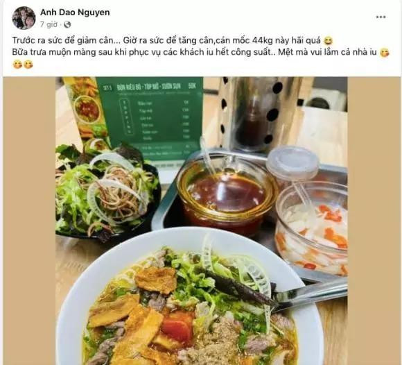 Trước đó, bà xã nam diễn viên Thương Ngày Nắng Về cho biết bản thân sụt cân không thể kiểm soát nên giờ chỉ còn 44 kg. Vì giảm cân chóng mặt và nhanh nên cô cảm thấy "bộ phận nào của cơ thể cũng có vấn đề".