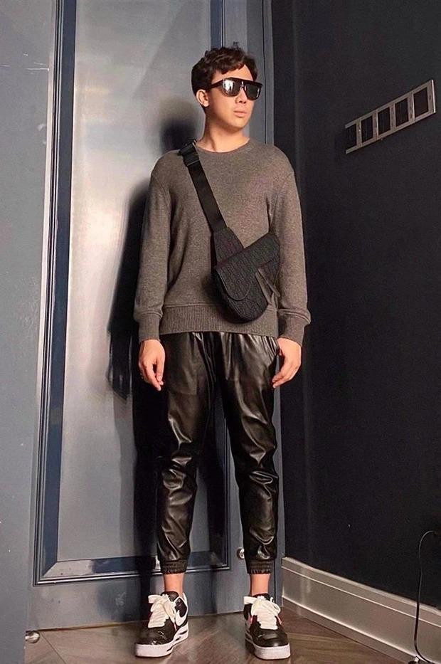 Trước đó, bản thân Thu Minh cũng từng xuống tiền tặng Trấn Thành quà đắt đỏ "khổng phải dạng vừa" dịp sinh nhật, đó là một chiếc túi làm mưa làm gió trong giới săn hàng hiệu.