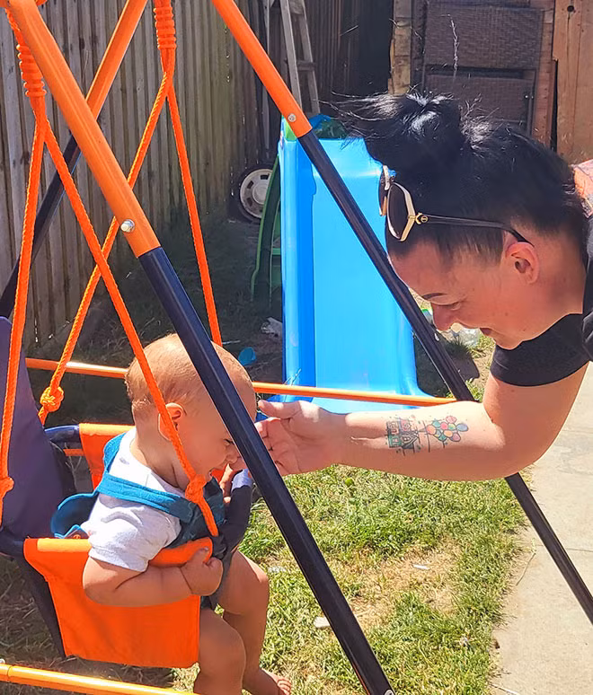 Ba me 37 tuoi soc khi con gai mang thai o tuoi 14-Hinh-8