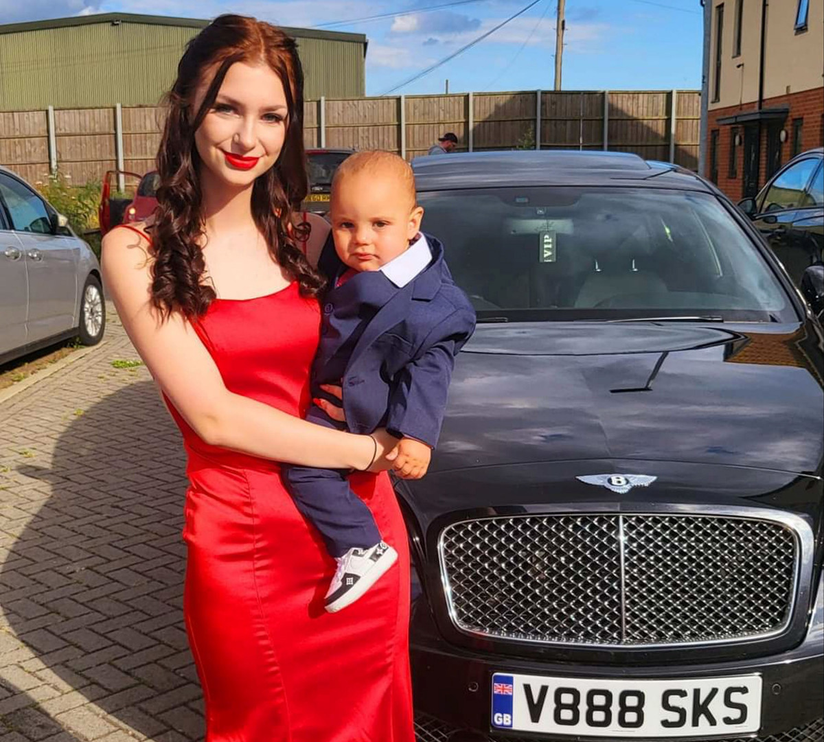 Bà mẹ 37 tuổi sốc khi con gái mang thai ở tuổi 14 - Hình 7 Ba me 37 tuoi soc khi con gai mang thai o tuoi 14-Hinh-7