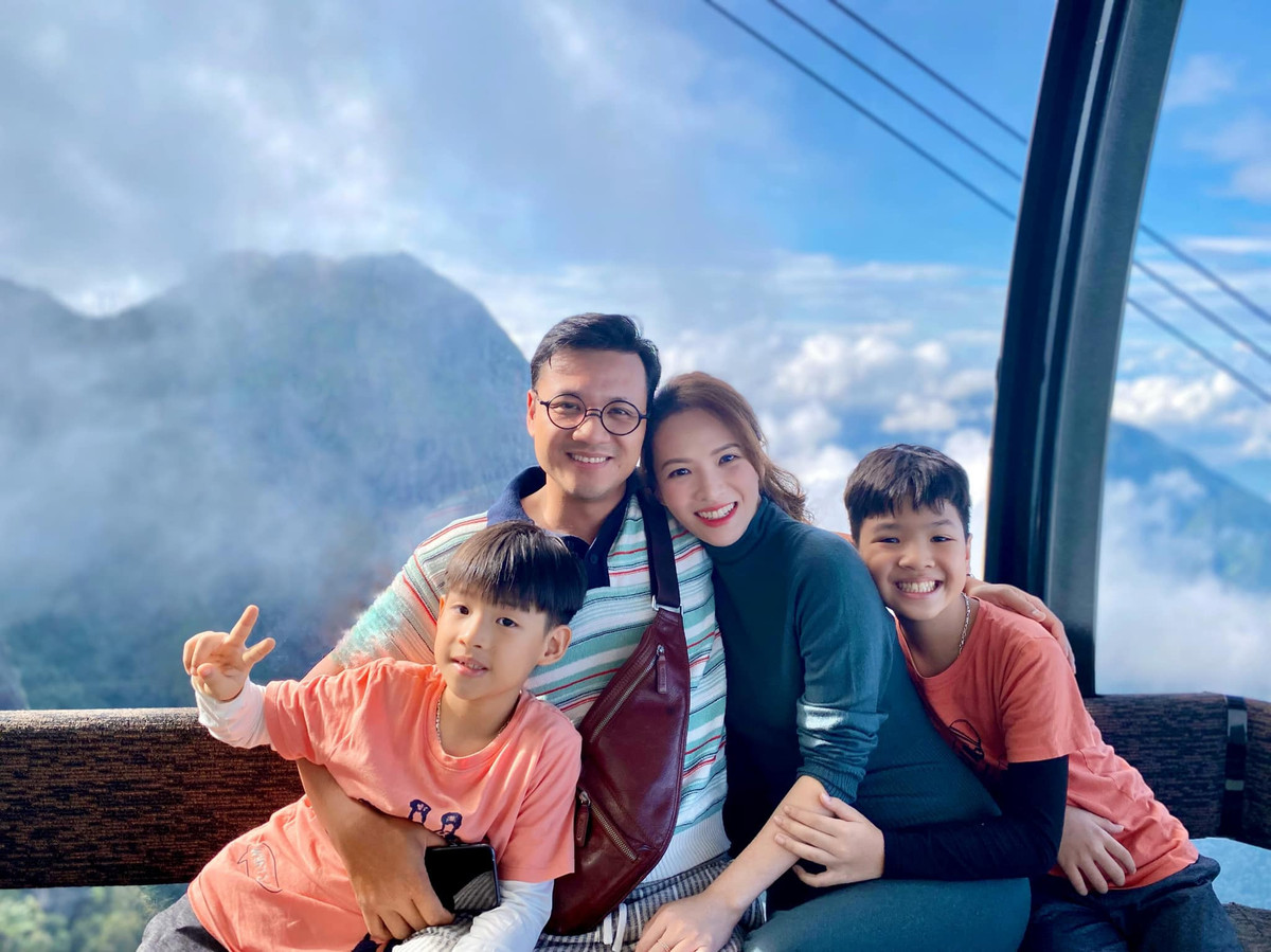 Hoa hậu Huỳnh Nguyễn Mai Phương khoe eo thon trên giường - Hình 5 Hoa hau Huynh Nguyen Mai Phuong khoe eo thon tren giuong-Hinh-5