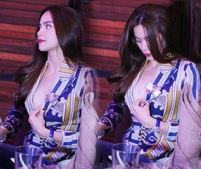 ồ Ngọc Hà luôn cẩn trọng mỗi khi mặc áo cổ chữ V sâu hoắm,