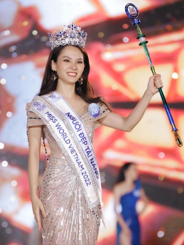 Mai Phương là thí sinh duy nhất lọt top tới 7/8 phần thi phụ: thắng giải "Người đẹp Tài năng"; top 5 "Người đẹp Nhân ái", top 5 "Người đẹp Du lịch", "Truyền thông", "Thời trang", top 9 "Người đẹp Thể thao", top 10 "Người đẹp Bản lĩnh" (chỉ trừ "Người đẹp Áo dài"). Cô cũng lập kỷ lục là thí sinh vào top phần thi phụ nhiều nhất trong lịch sử các cuộc thi nhan sắc Việt.