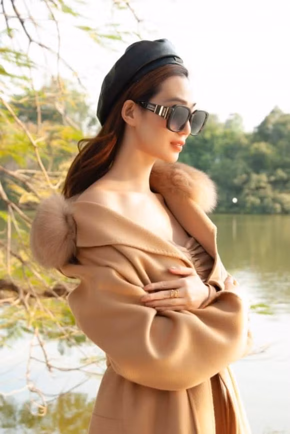 Khánh My tiết lộ bản thân vốn là tuýp người lạc quan nên nhìn mọi chuyện rất tích cực. Thế nên khi đối mặt với những biến cố, dù to tát mấy cô cũng vượt qua khá nhanh.