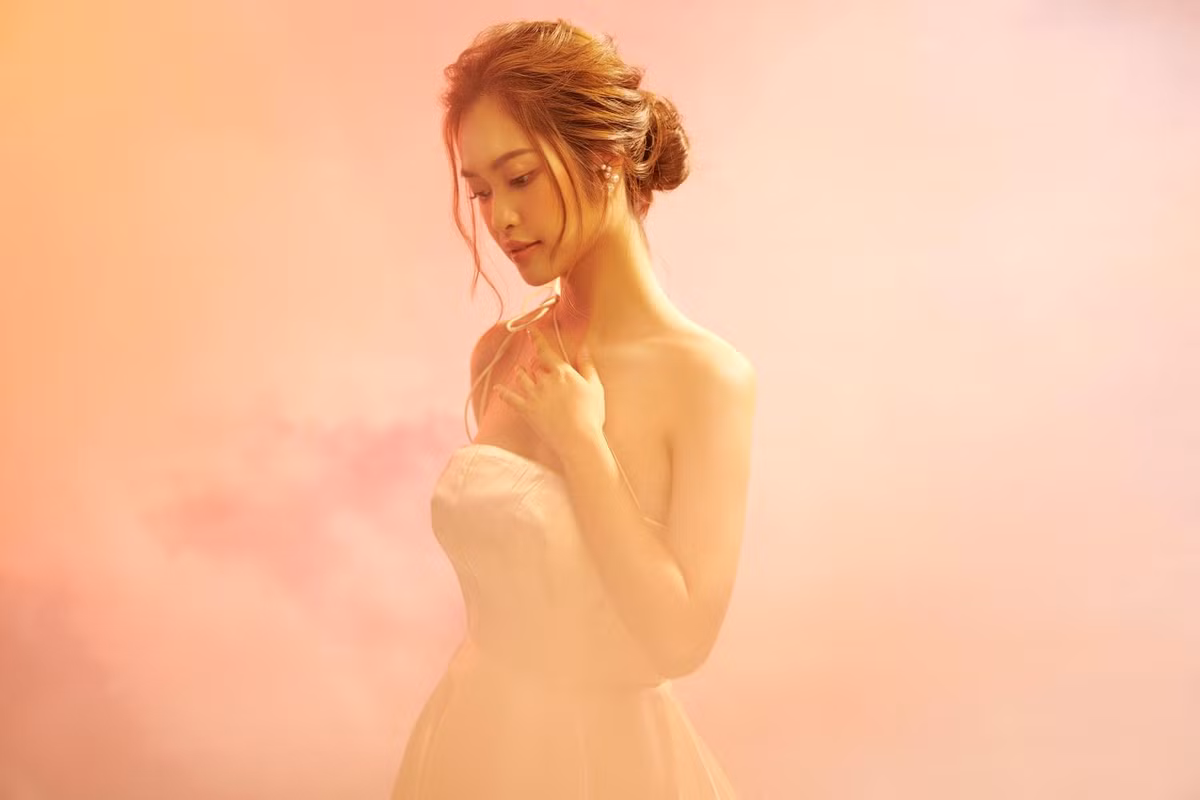 Hoa hau Nong Thuy Hang: 