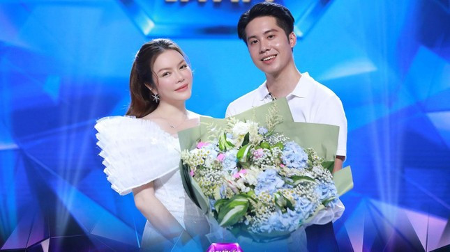 Ly Nha Ky khoc ket doi voi Viet kieu Duc nhung lai 