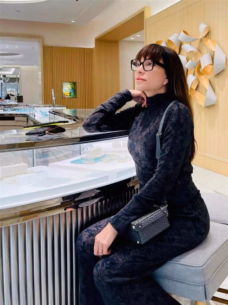 Thanh Ha - Phuong Uyen sam nhan cuoi truoc them hon le?