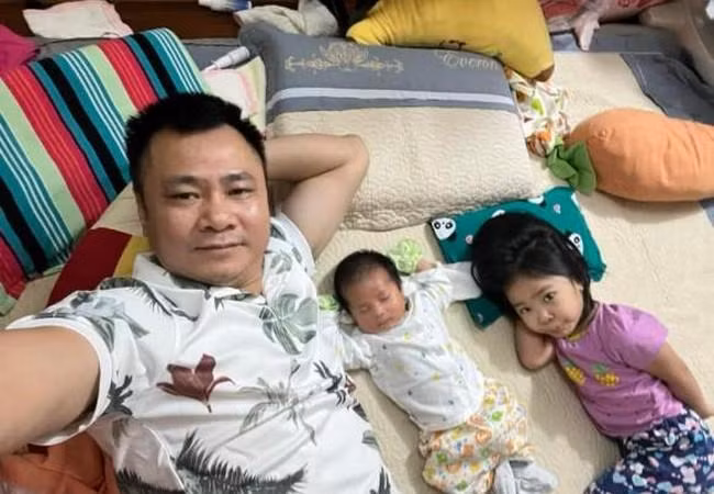 NSND Tự Long mãn nguyện với tổ ấm nhỏ ở tuổi U50.