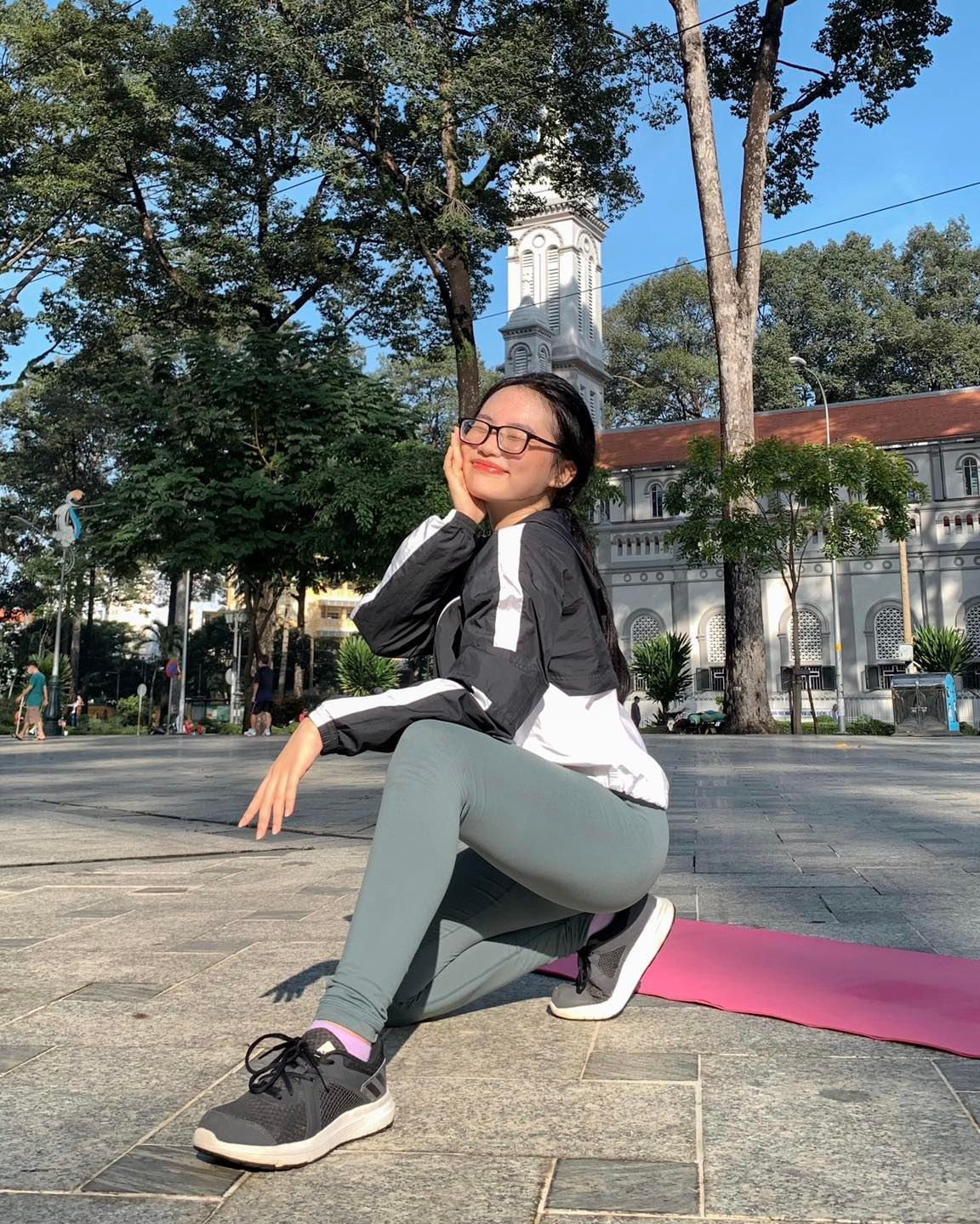 Phương Mỹ Chi tự tin với hình thể của mình.