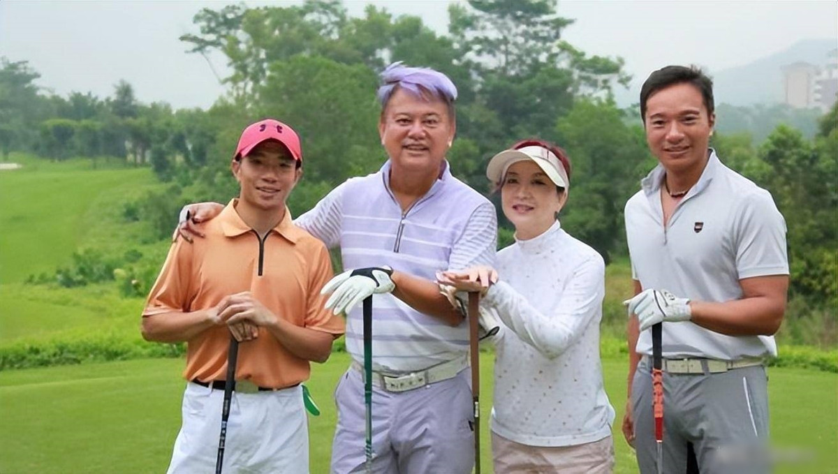 Tran Bach Tuong - 4 lan pha san, cham dut tinh ban voi Chau Tinh Tri-Hinh-10