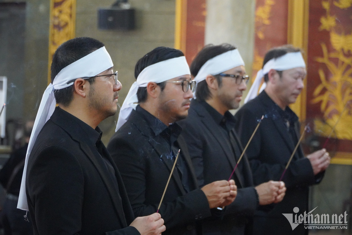 Con trai tiet lo ly do Tham Thuy Hang khong dinh cu nuoc ngoai-Hinh-2