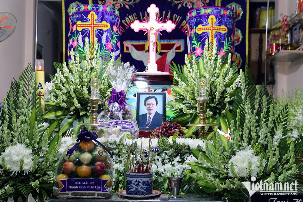 Trong mắt anh Hoàng Văn, nhạc sĩ Vinh Sử là người thầy số một.