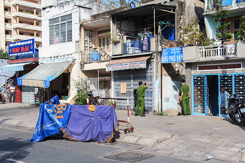 Hiện trường nghi án giết người chặt xác. Hiện trường nghi án giết người chặt xác.