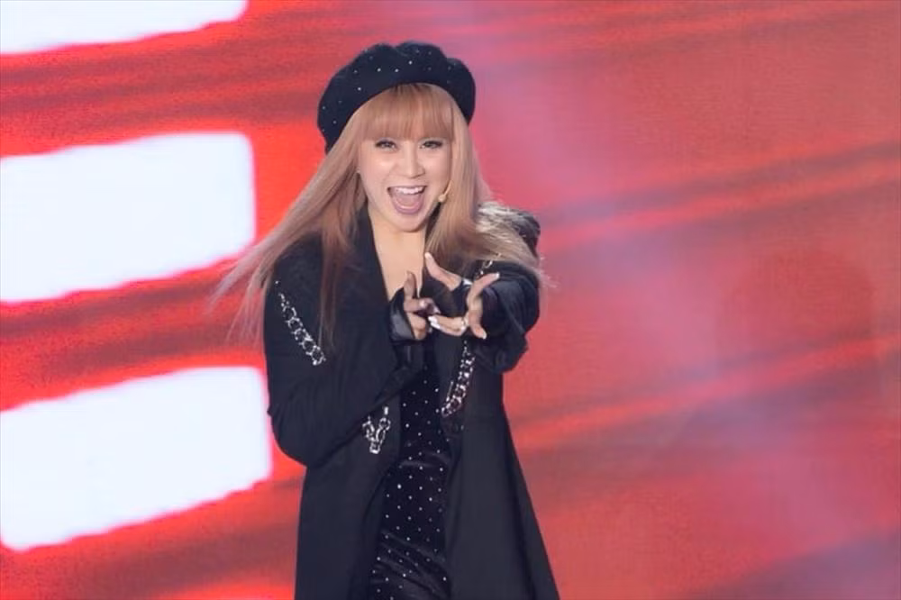 Hon nhan kin tieng cua Luu Thien Huong ben chong nhac si