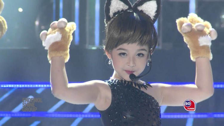 Cuoc song sang chanh cua co be 10 tuoi gay sot chung ket HHVN 2018