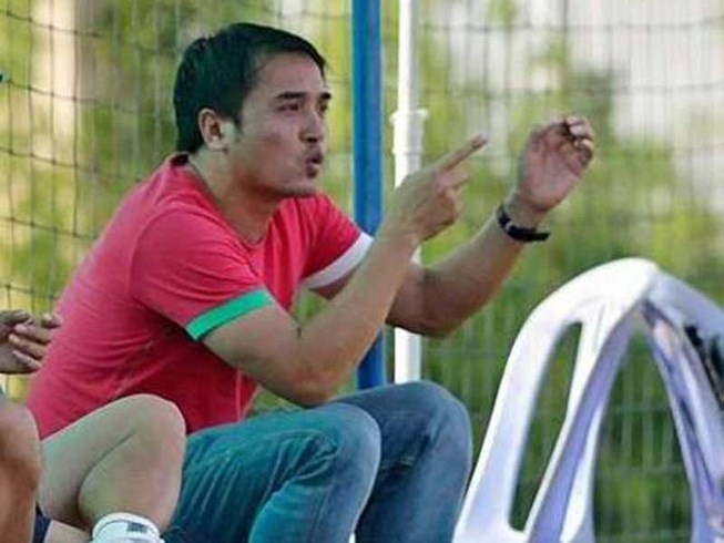 To trong tai ‘giet’ bong da, HLV Duc Thang bi 'treo' ba tran